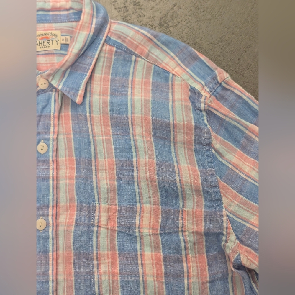 *Faherty Long Sleeve Button Down, Small - image 1